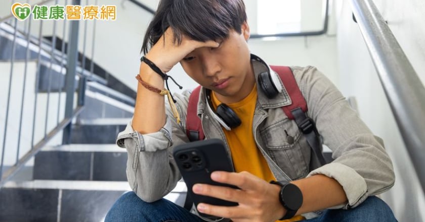 回訊息也找AI代筆？「社交外包」改寫人際互動 Z世代陷溝通新挑戰