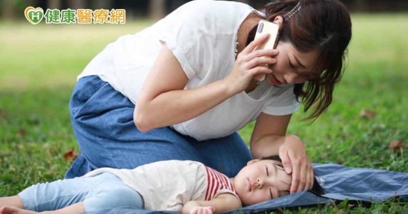 家中孩童中暑、熱傷害該如何急救? 5步驟自救方法學起來!