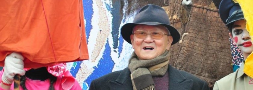 文化人不是、不應該是政治的大玩偶