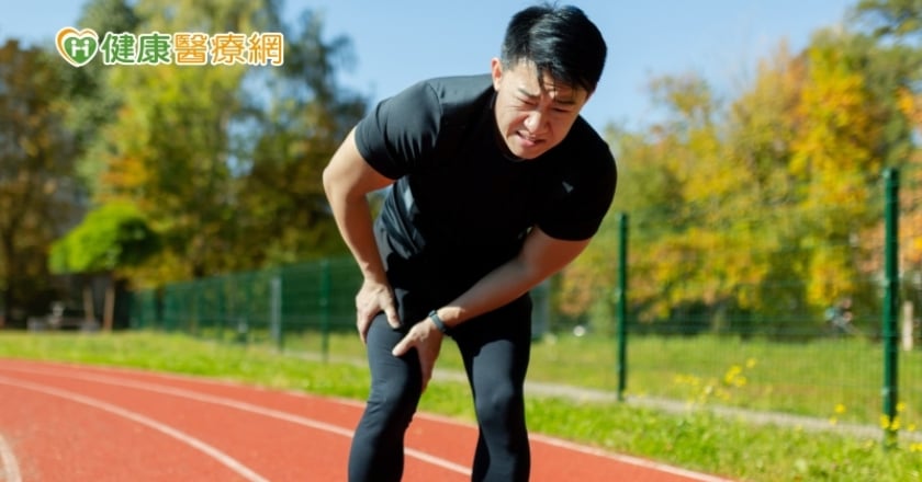 激烈運動後竟出現血尿？　醫：小心橫紋肌溶解症
