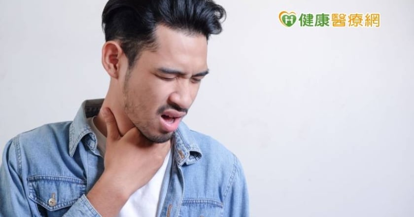 年輕男子吞嚥困難、連水也喝不下 檢查竟是「下咽癌」