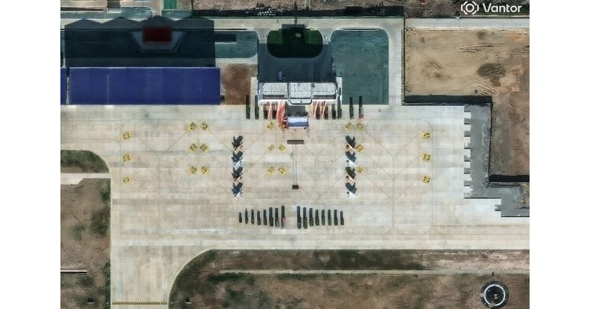 衛星影像曝中寮聯訓基地 K8攻擊機進駐