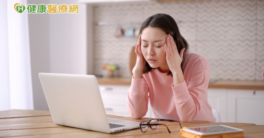 經前外感大爆發　中醫師：四穴道化解偏頭痛，保暖很重要