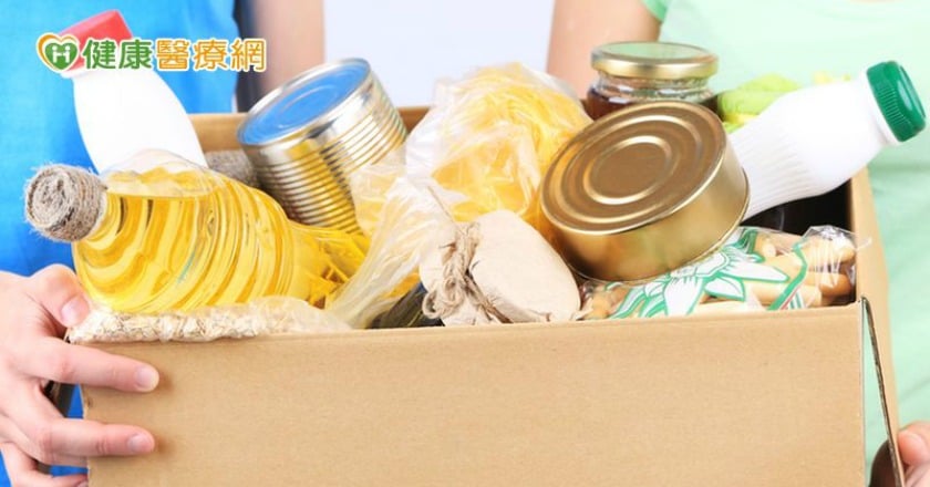 過期食品可以吃? 營養師一句話破解