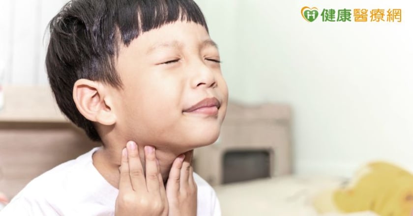 12歲男童「甲亢症」脖子腫大到難呼吸！ 「微創無痕手術」治療免長期服藥