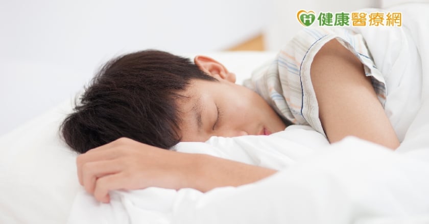 青少年嗜睡 醫:睡眠充足仍嗜睡要當心