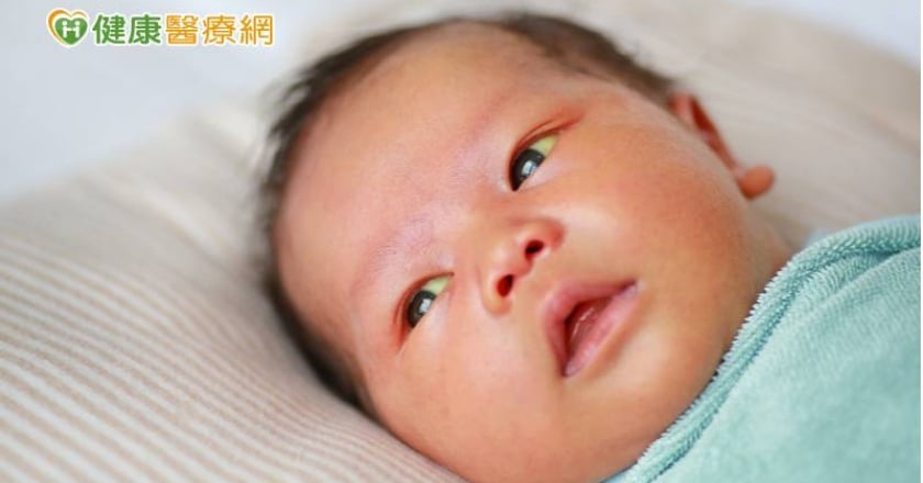 新生兒滿月仍有黃疸　當心「膽道閉鎖症」上身