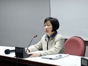 陳碧玉：任公務員時無雙重國籍