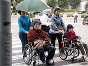 人口老化 照護產業現商機