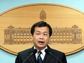 羅昌發曾擁楓葉卡 府：未違法