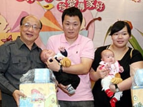 鼓勵生育　胡志強籲申請津貼