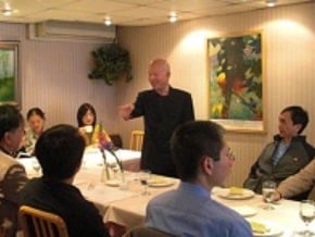 理解中國或許沉重，但不能妥協