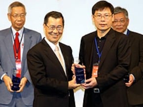 亞洲台灣百強　宏達電雙冠王 