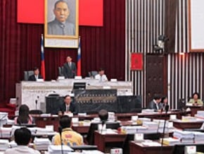 高市議會閉幕 下會期遷鳳山