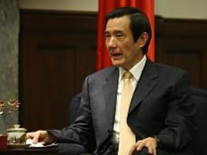 總統：謙卑推動民主政治