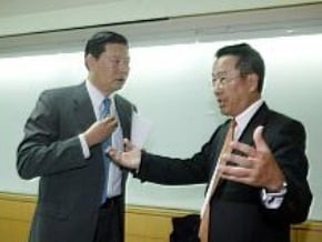 顧立雄：要件不符 起訴李無據