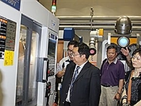讚嘆工具機 陸團盼增早收項目