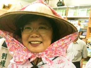蔡英文扮採茶姑娘　大談農業創新