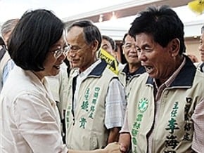 拚大選 蔡英文：發動陸空作戰
