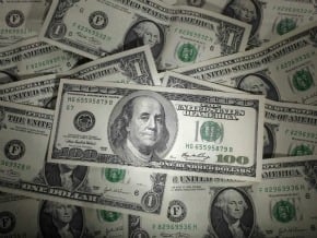 債務危機下真實的美國：“窮政府＋富企業”