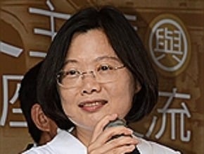蔡英文：重文化產業與在地經濟 