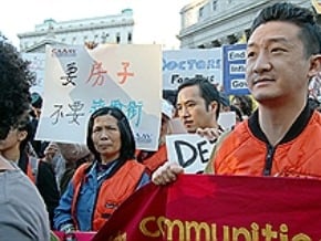 反華爾街 華人不落人後