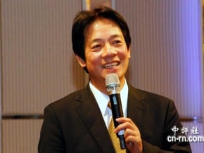 賴清德爭取台南機場定期航班