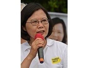 傳大老勸蘇退 小英：不知是誰