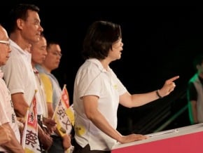 蔡：打造新竹為亞洲最大的科技聚落<br />14日新竹競總成立晚會