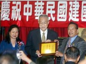 吳揆：總統就任後廢不平等條約