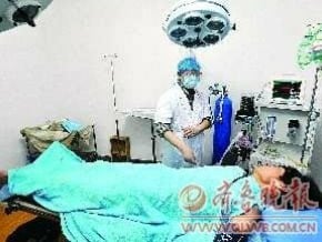 山東黑診所半夜割腎販賣　手術台上收錢