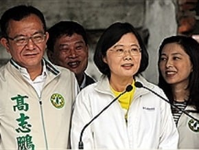 小英：辜寬敏不剃光頭較好看