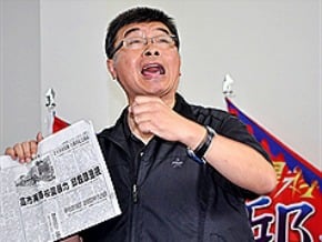 邱毅爆情緒障礙生打師 校方：已通報