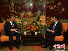 連胡會<br />胡未回應和平協議