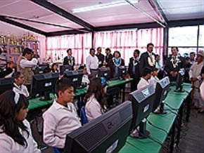 台捐墨西哥5座數位學習中心