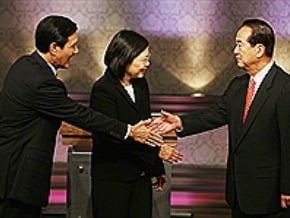 辯論後三家藍媒民調 馬領先蔡6~7% 
