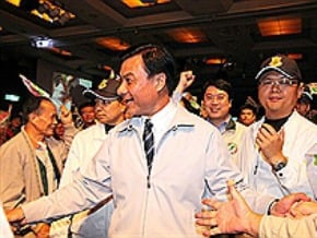 蘇嘉全輔選 籲投票改變基隆