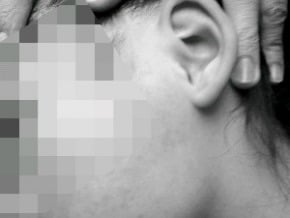 老師命小學生互賞耳光 稱「為他們好」