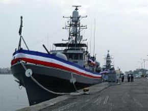 光榮退役 龍江綏江艦走入歷史