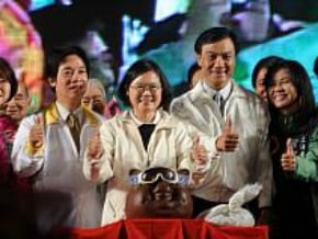 小英：不誠實的政府不能再連任<br />27日台南造勢晚會