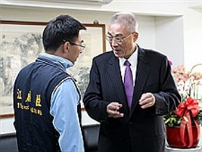 吳敦義挺江啟臣 面授機宜