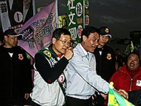蘇嘉全苗栗掃街 籲給小英機會
