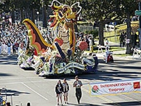 玫瑰花車遊行 華航連7奪首獎