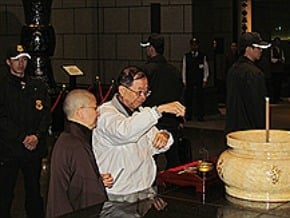 林瑞雄訪中台禪寺 未遇惟覺
