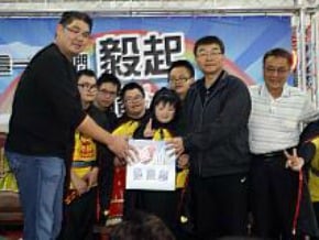 為弱勢奮鬥 連勝文推薦邱毅