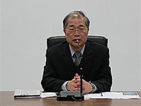 行政不中立？ 李沃士：含血噴人