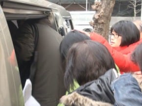 東京命案 台生家屬赴警署