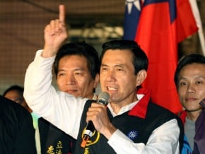 馬：蔡蘇沒共識 怎達台灣共識<br />9日 新北市綠票倉掃街
