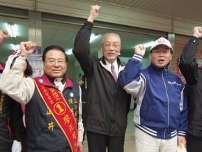 吳敦義桃園掃街 盼創好成績