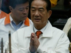 宋：國民黨過去會輸是因沒是非<br />12日桃園掃街造勢